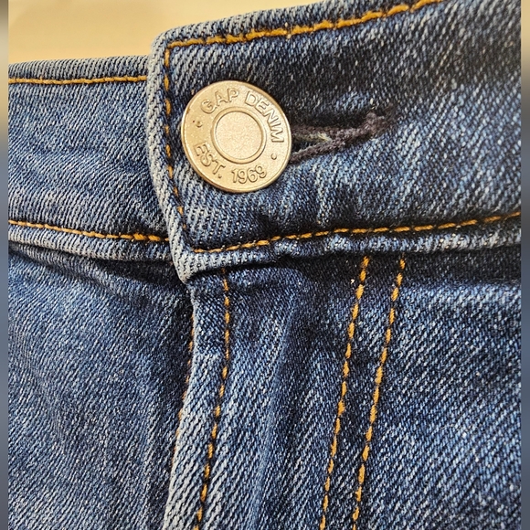 Gap Denim Cutoff Women Shorts - Picture 8 of 13